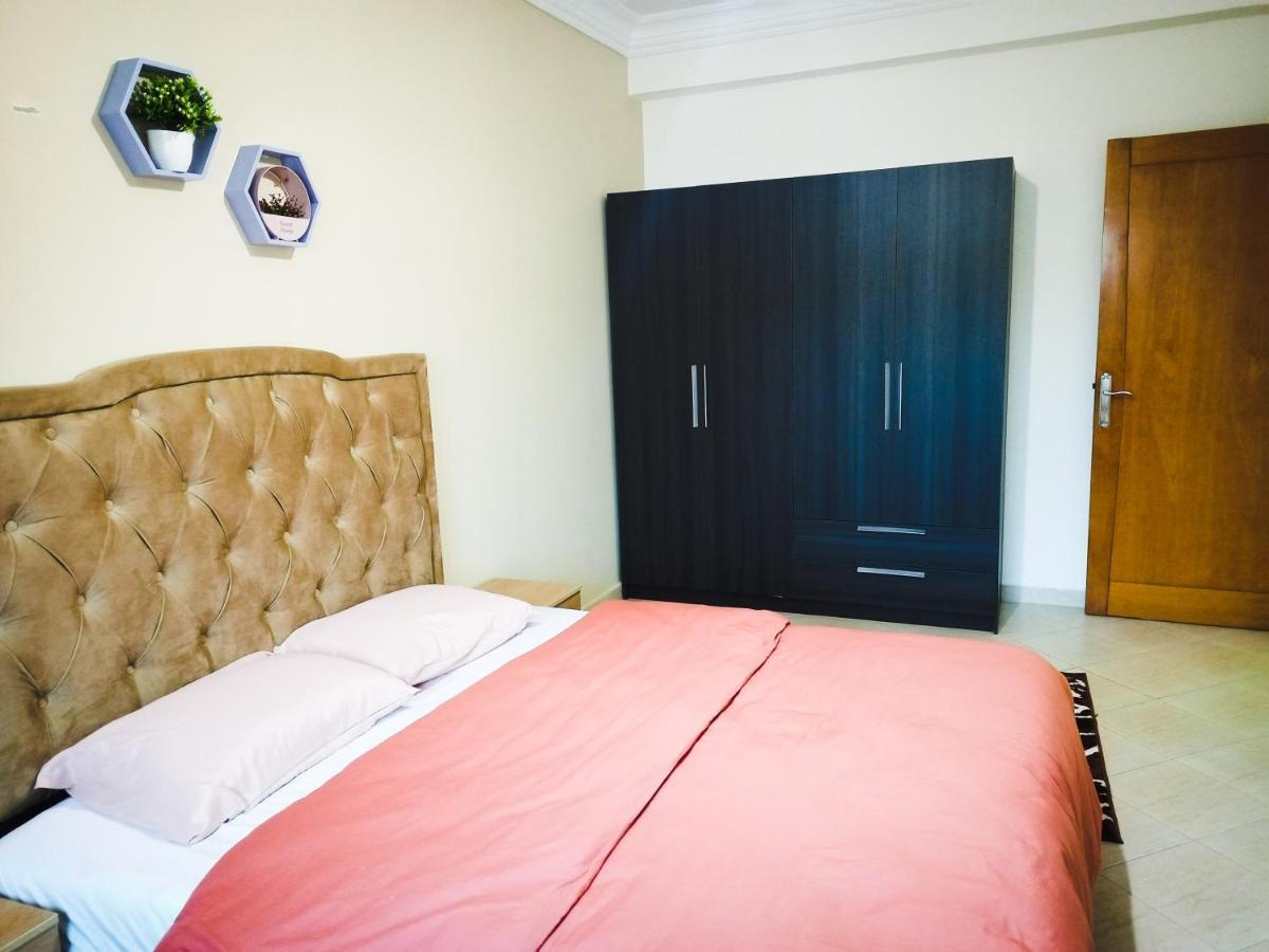 Fantastique Appartement Nouveau Meuble Avec Wifi & Netflix A Proximite Du Marjane Tánger Exterior foto