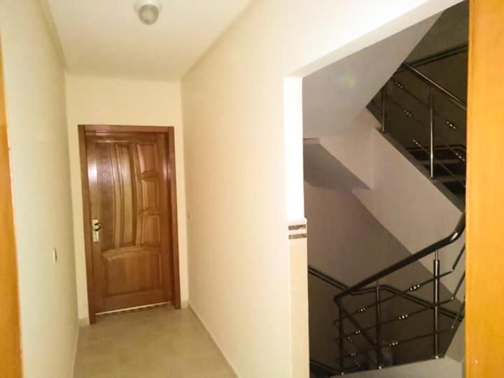 Fantastique Appartement Nouveau Meuble Avec Wifi & Netflix A Proximite Du Marjane Tánger Exterior foto